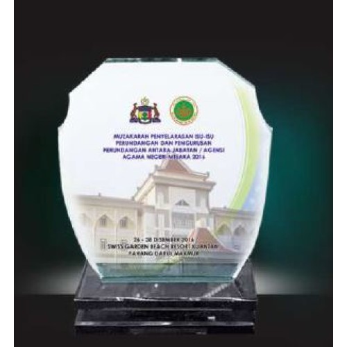 CRYSTAL PLAQUE 751