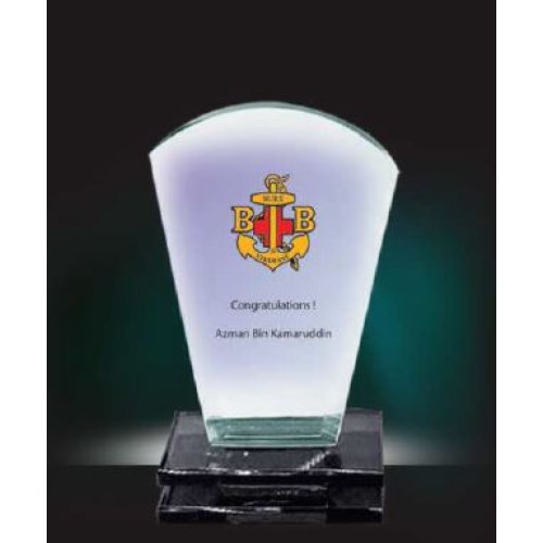 CRYSTAL PLAQUE 753