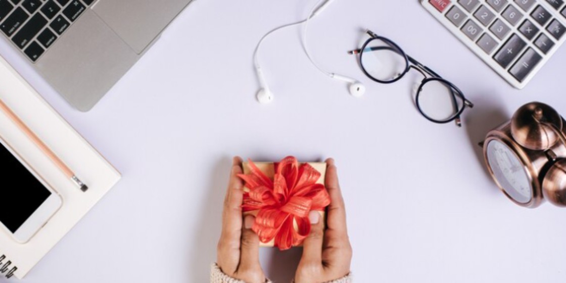 How Long Does It Take to Produce Custom Corporate Gifts?